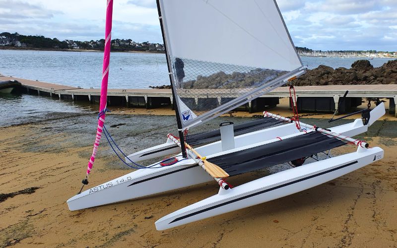 Astus Trimarans: Complete Guide