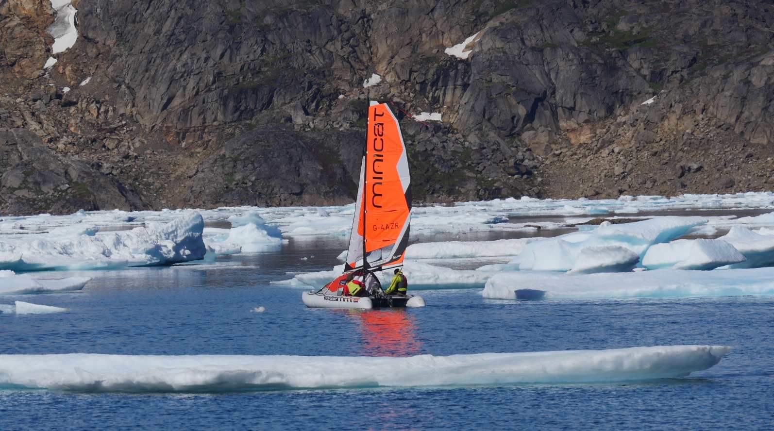 MiniCat 520 Explorer - Red Beard Sailing